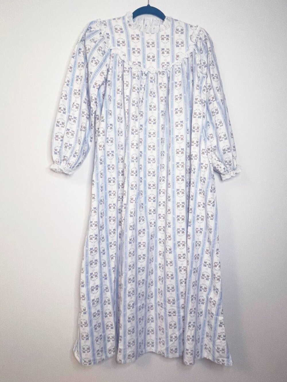 Vintage Lanz of Salzburg Teddy Bear Flannel Nightgown Small Cottagecore Prairie
